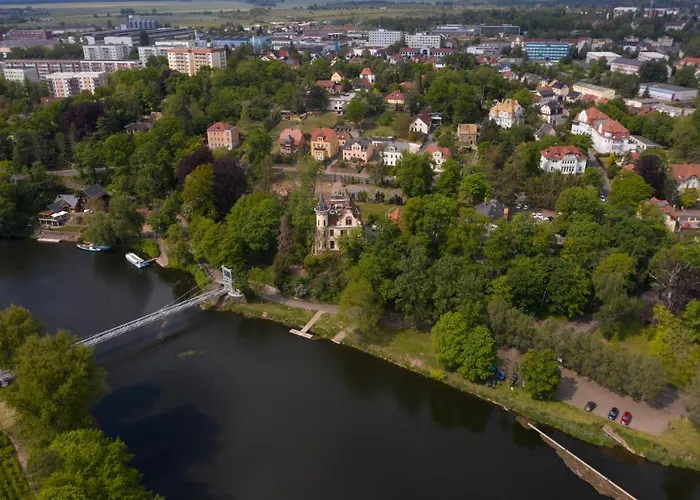 Schloss Gattersburg Отель Гримма